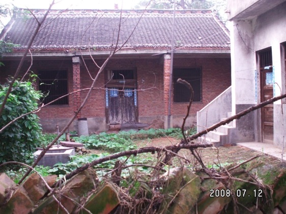 最后一次进村时拍的陈亚洲的家